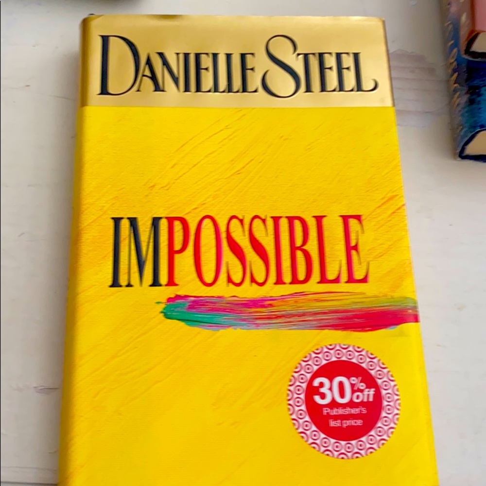 Book Author Danielle Steel. IMPOSSIBLE
